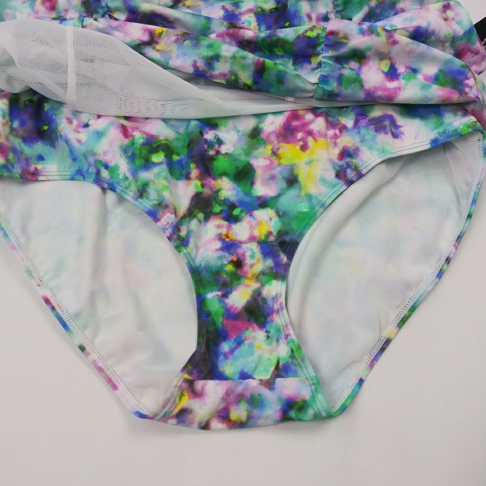 Torrid High Waist Ruched Swim Skirt - Picture 4 of 7